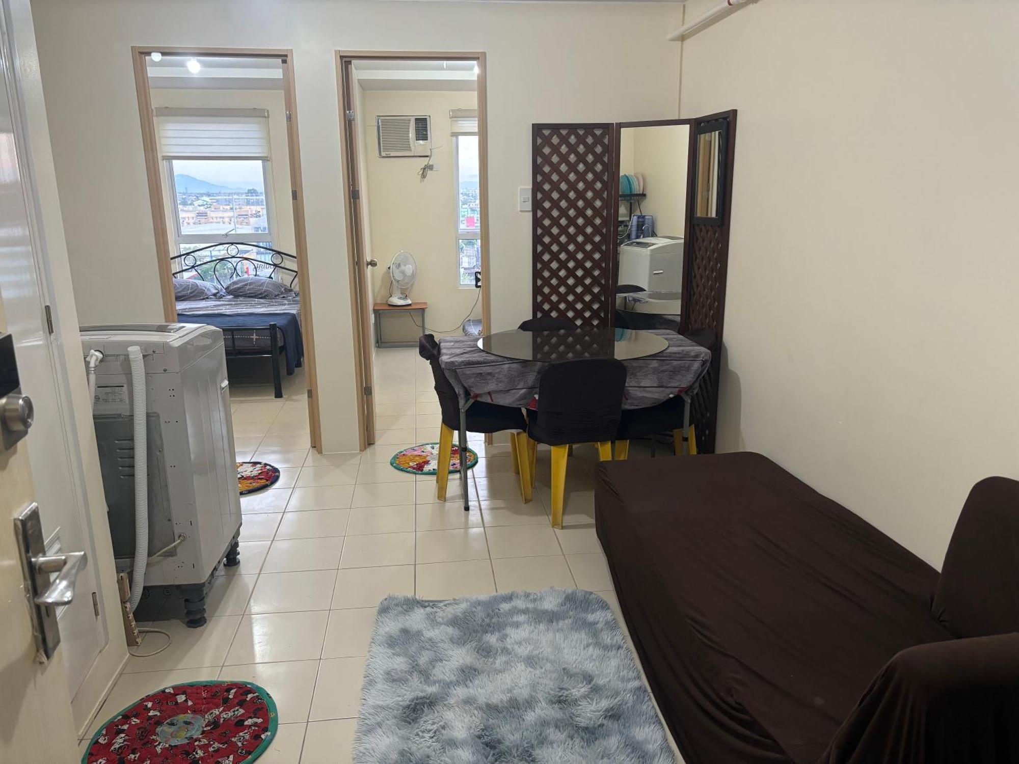 Staycation At Phoebe'S Place Pasig City Екстер'єр фото
